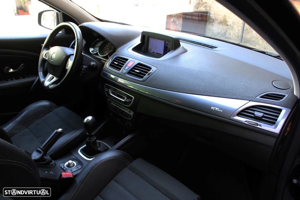 Renault Mégane Sport Tourer 1.5 dCi GT Line - 30