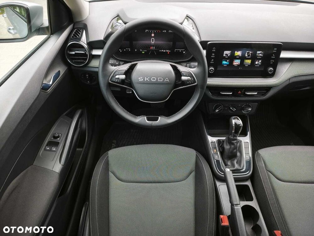 Skoda Fabia 1.0 TSI Selection DSG - 6