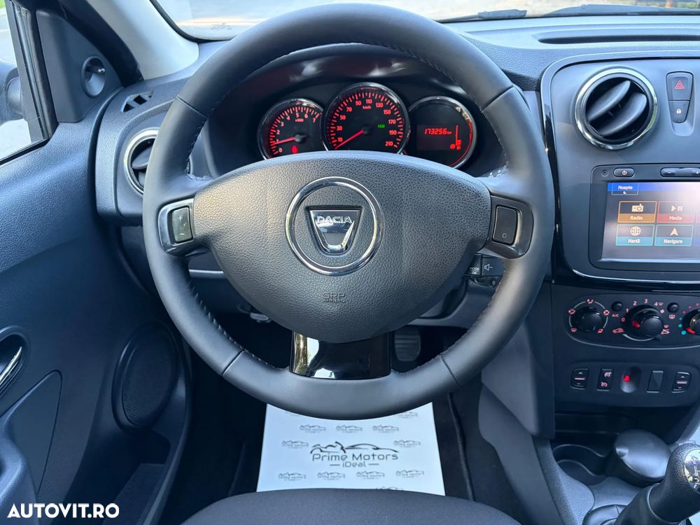 Dacia Sandero - 8