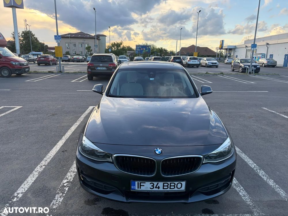 BMW Seria 3 320d Aut. Luxury Line - 9