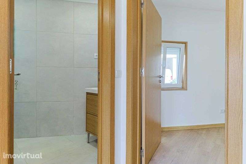 Moradia Santa Clara Renovada - Grande imagem: 3/10