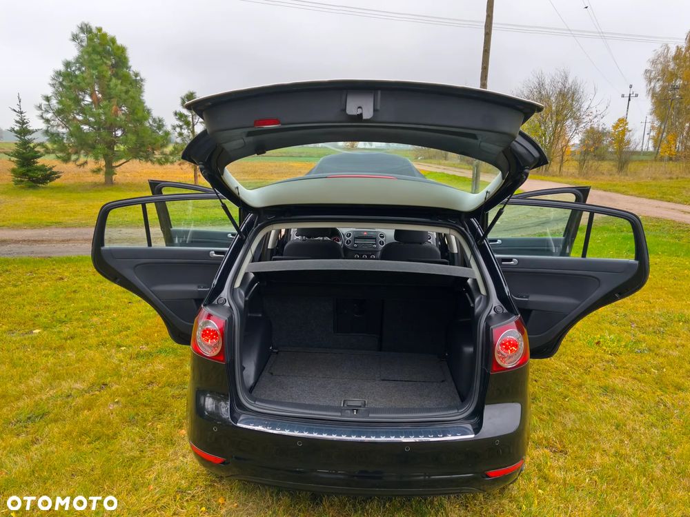 Volkswagen Golf Plus - 38