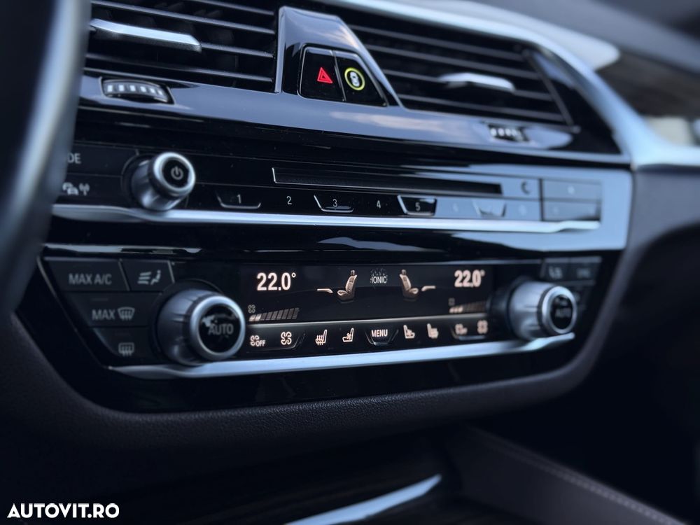 BMW Seria 5 530d xDrive Aut. - 18