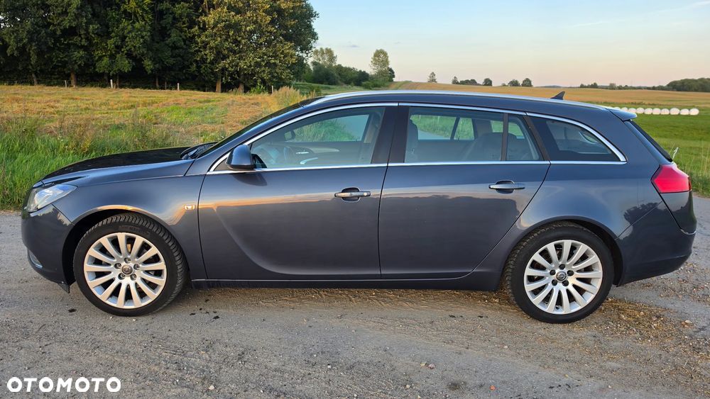 Opel Insignia 2.0 CDTI - 9