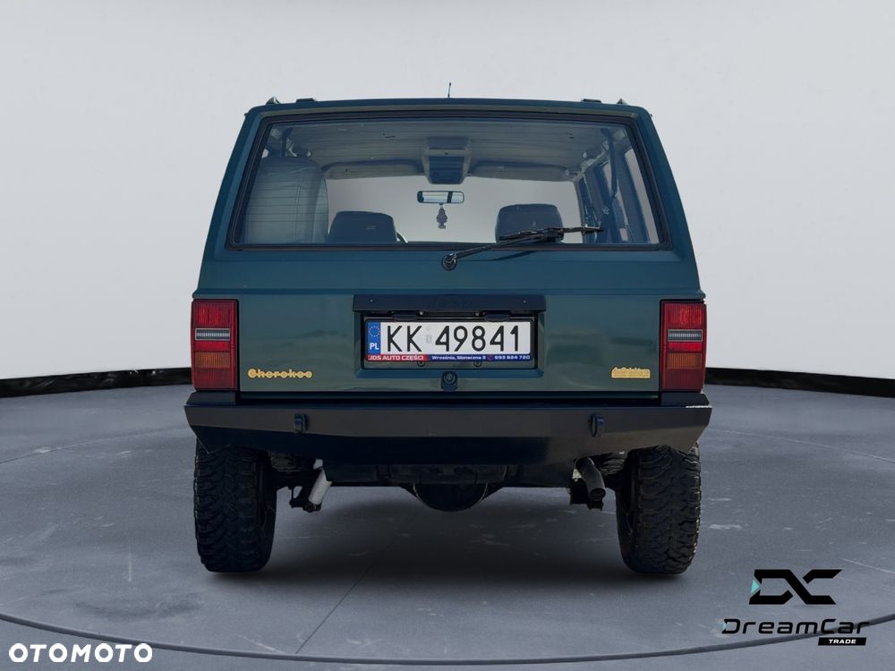 Jeep Cherokee - 7