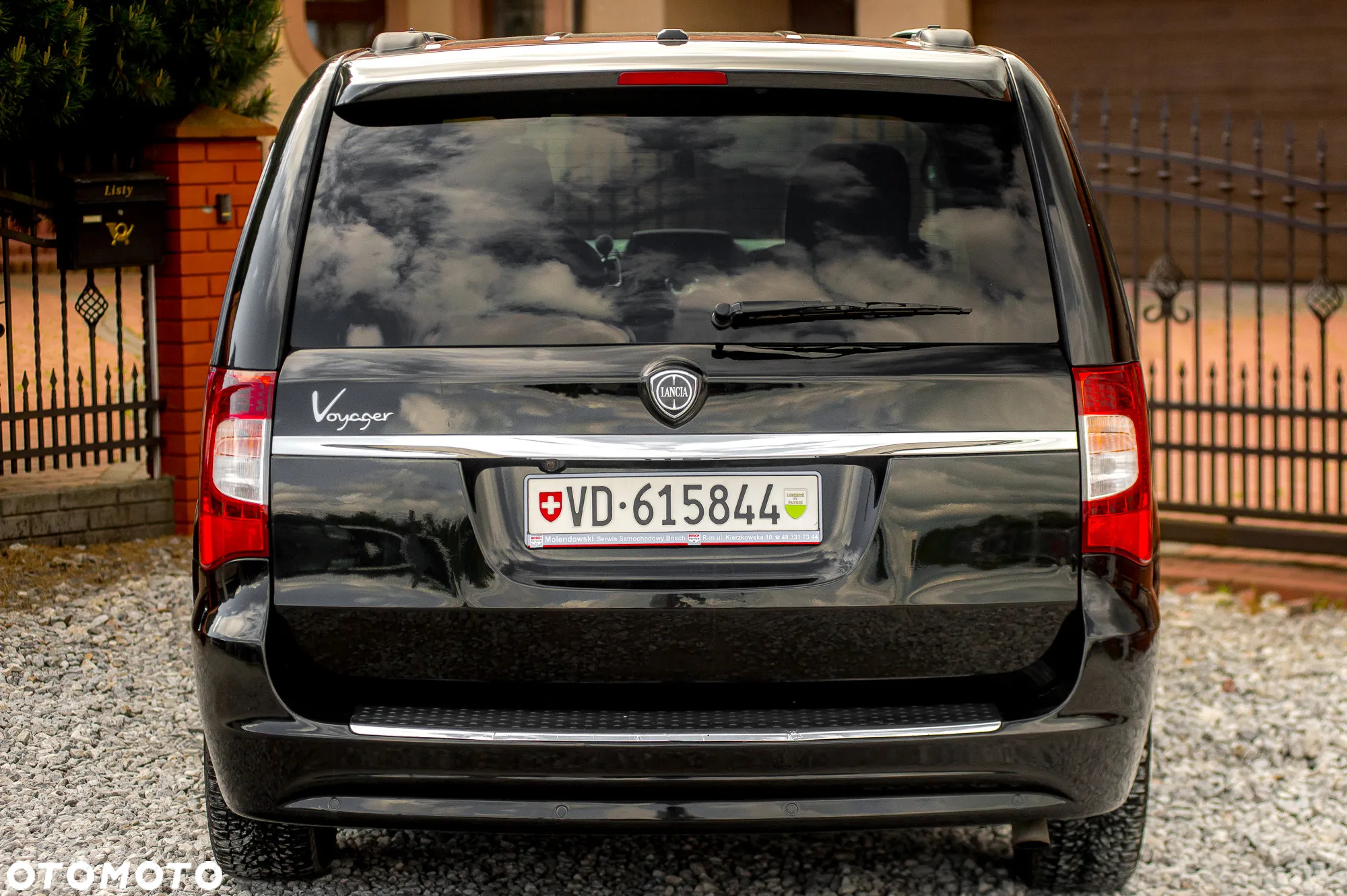 Lancia Voyager 2.8CRD Platinum - 11