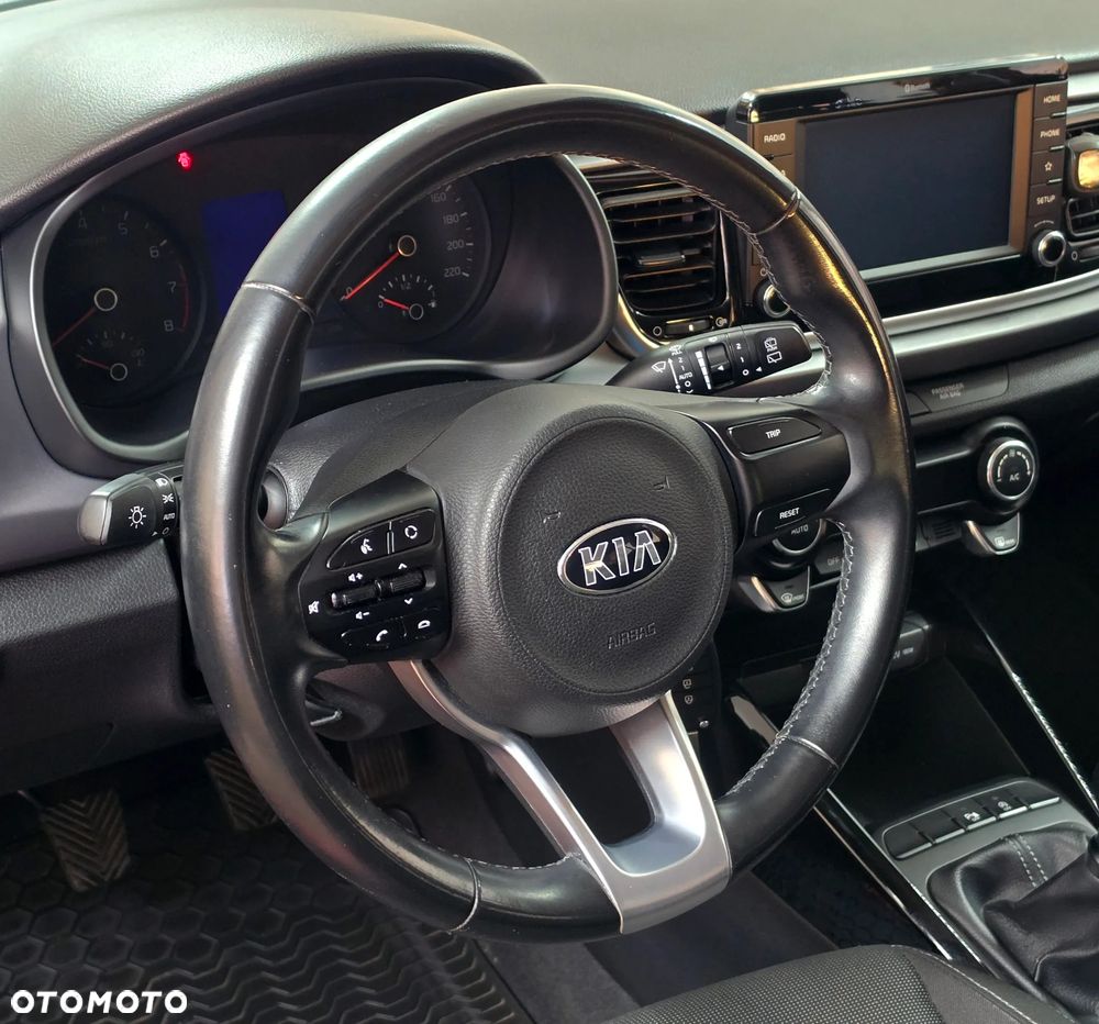 Kia Rio 1.2 L - 30