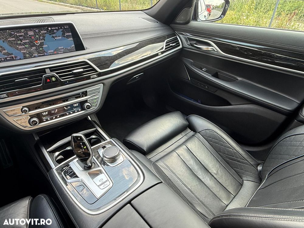 BMW Seria 7 740Li - 5