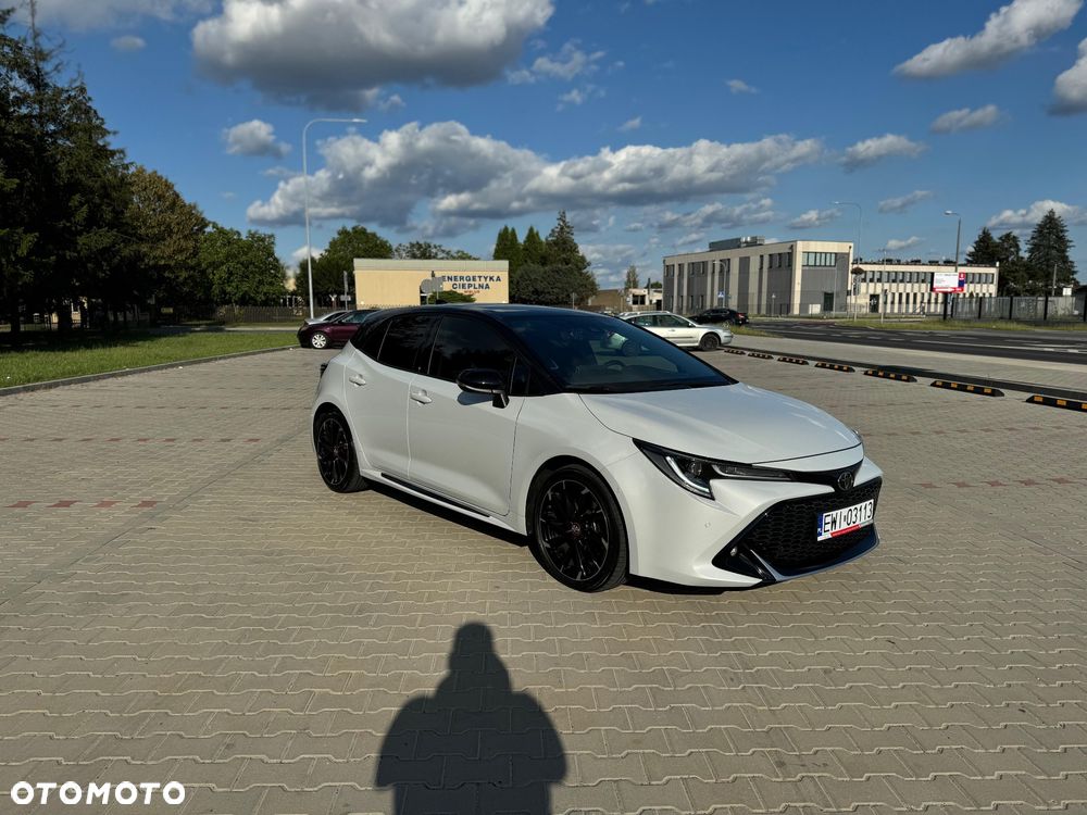 Toyota Corolla 2.0 Hybrid GR Sport - 1