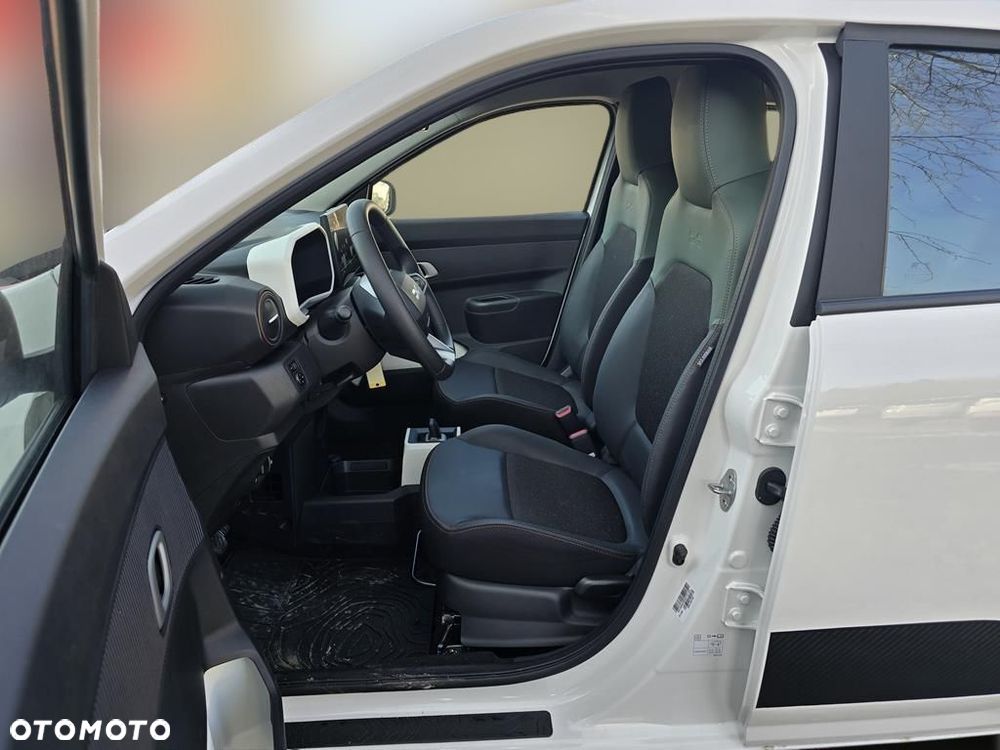 Dacia Spring Electric 24.3kWh 100 Extreme - 14