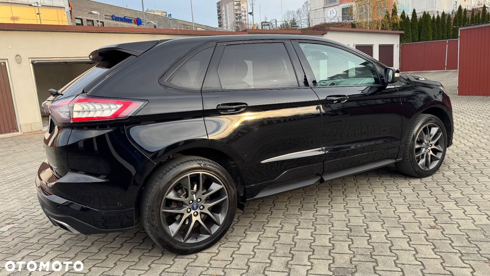 Ford Edge - 17