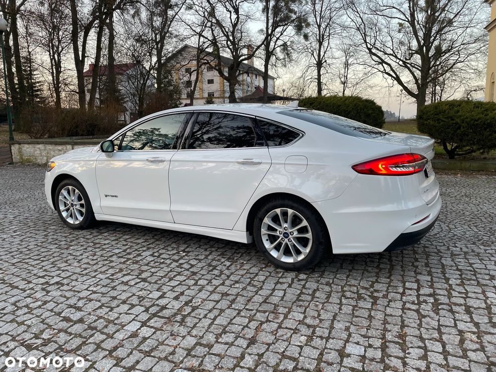 Ford Mondeo - 3