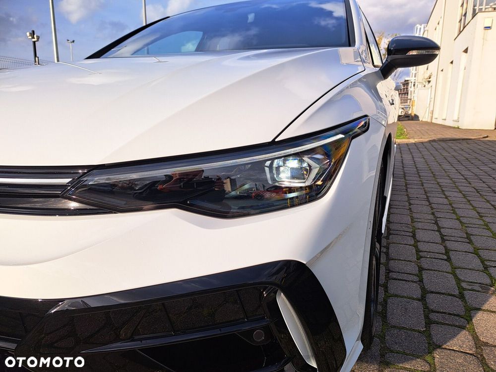 Volkswagen Golf 2.0 TSI 4Motion R DSG - 38