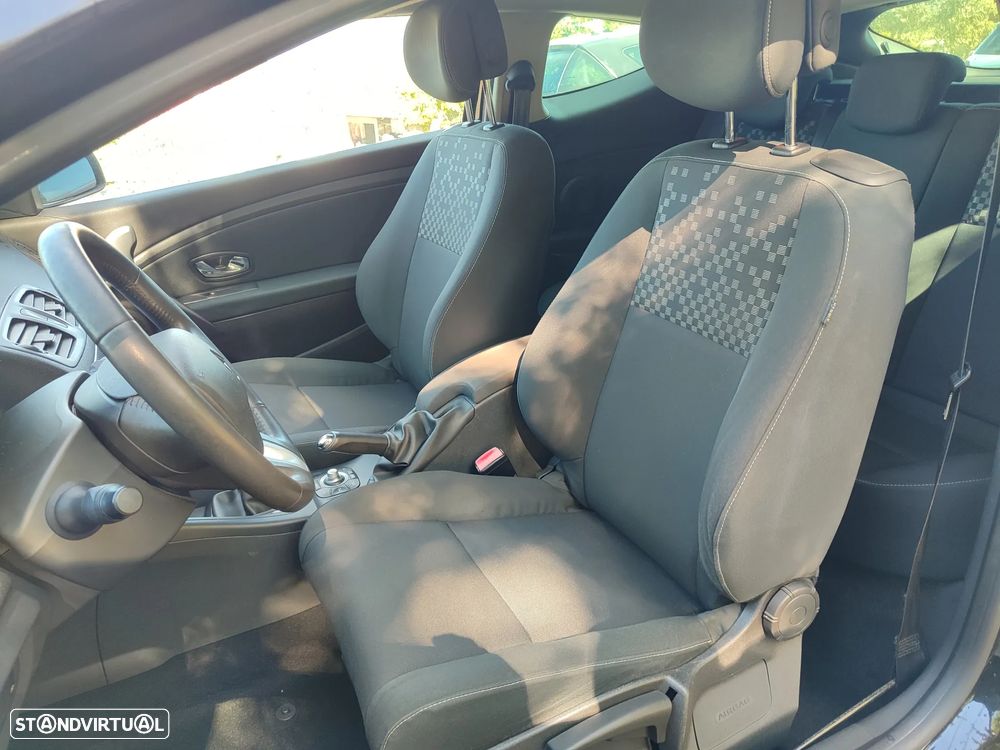 Renault Mégane Coupe 1.5 dCi Limited SS - 7