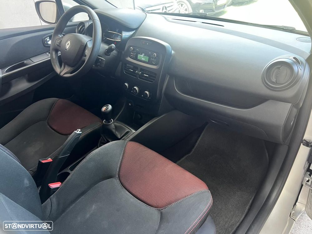 Renault Clio 1.5 dCi Confort - 13