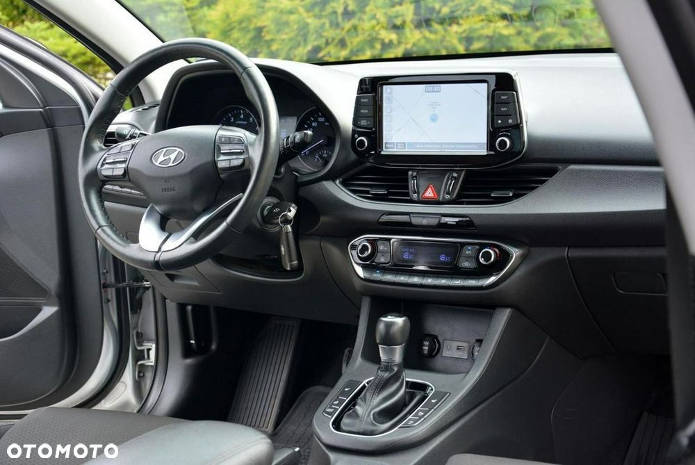 Hyundai i30 1.4 T-GDI DCT YES!+ - 17