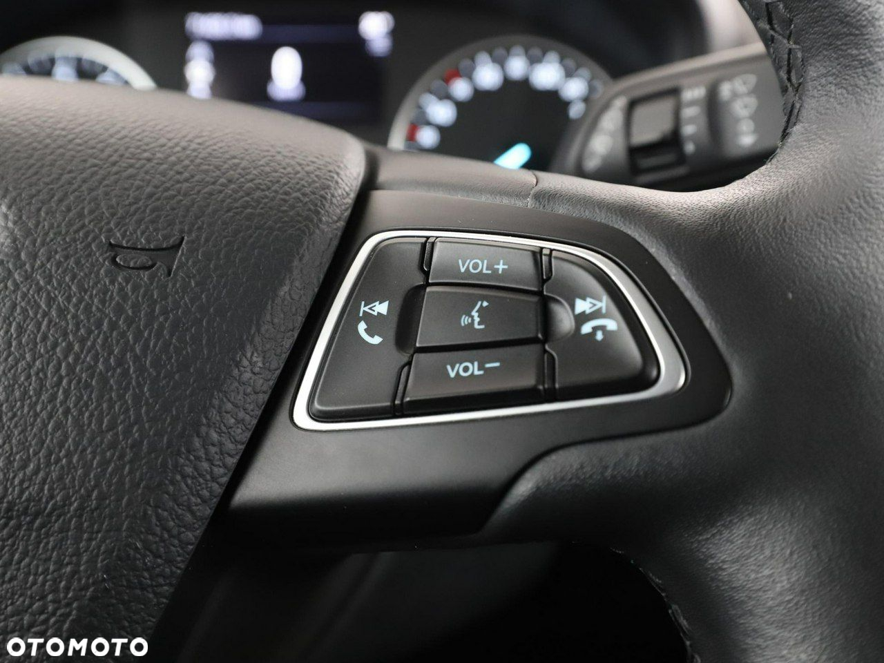 Ford EcoSport 1.0 EcoBoost COOL&CONNECT - 28
