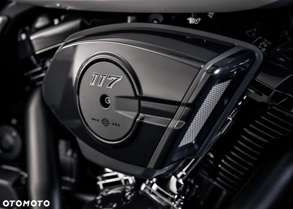 Harley-Davidson Touring Street Glide - 35