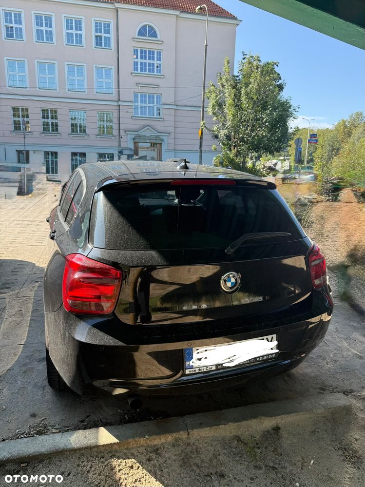 BMW Seria 1 114i - 6