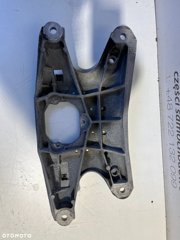 AUDI A4 B8  PODPORA SKRZYNI 8K0399263AF - 3
