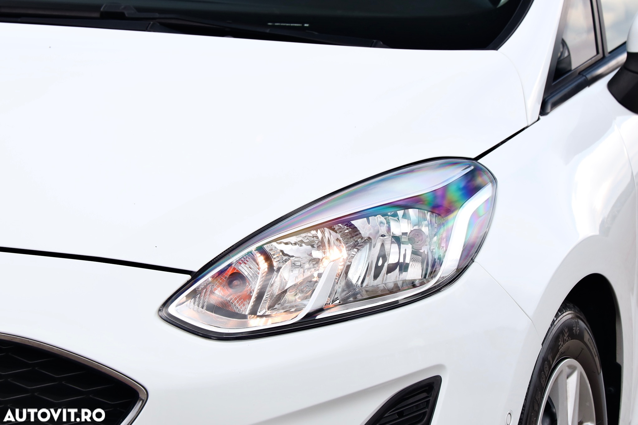 Ford Fiesta 1.0 EcoBoost Powershift Trend - 34