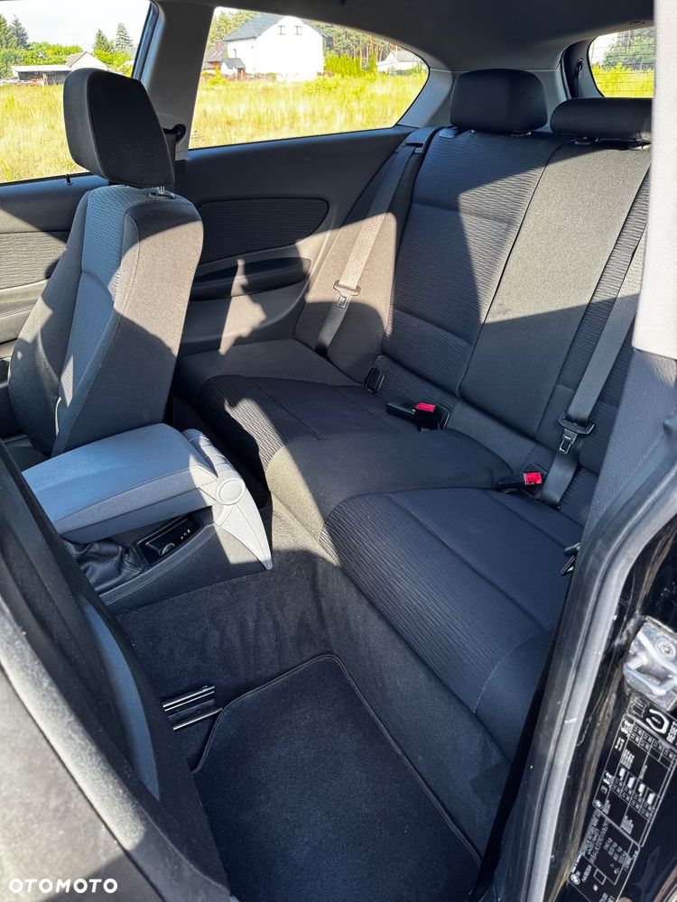 BMW Seria 1 - 10