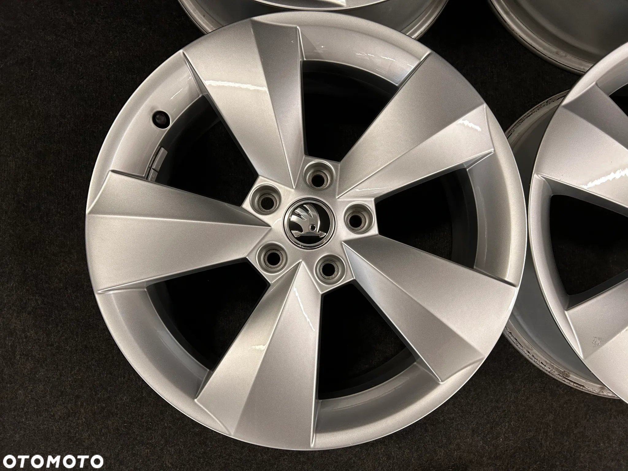 Alufelgi Skoda Kodiaq, Karoq, Octavia III, IV 17 cali 5x112 4szt. Ładne! - 9