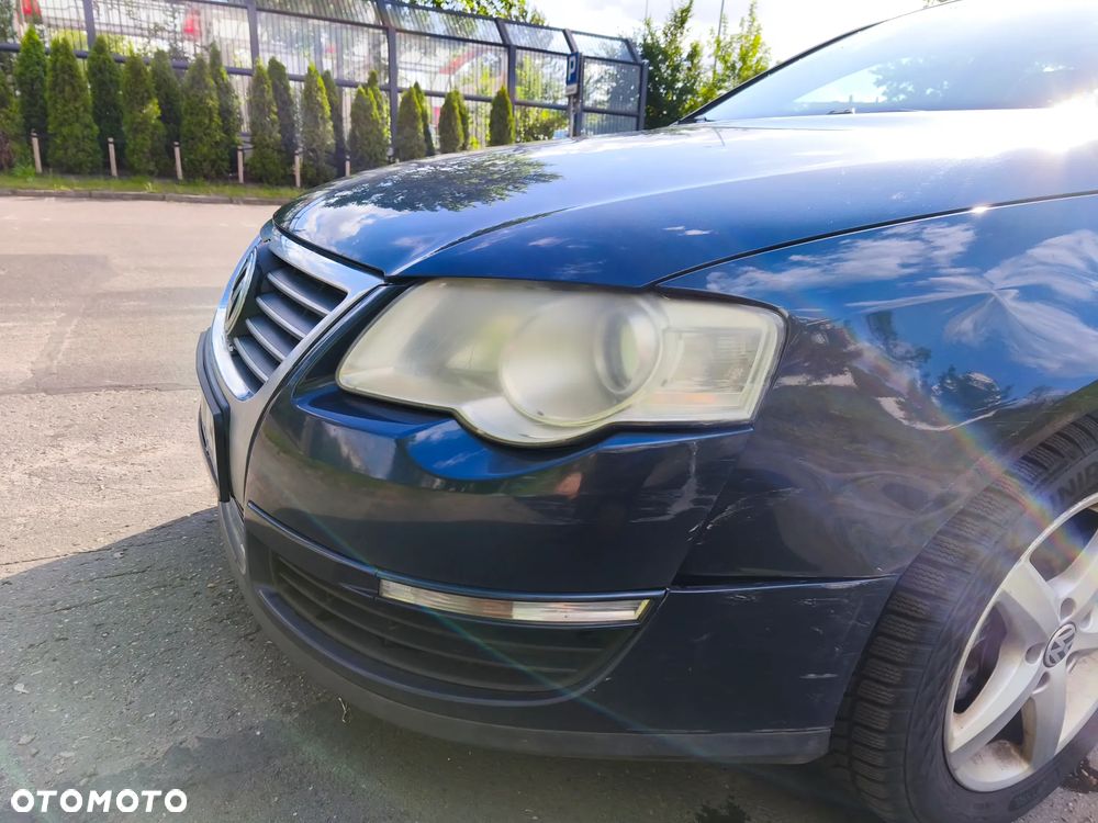 Volkswagen Passat 2.0 TDI Comfortline - 8