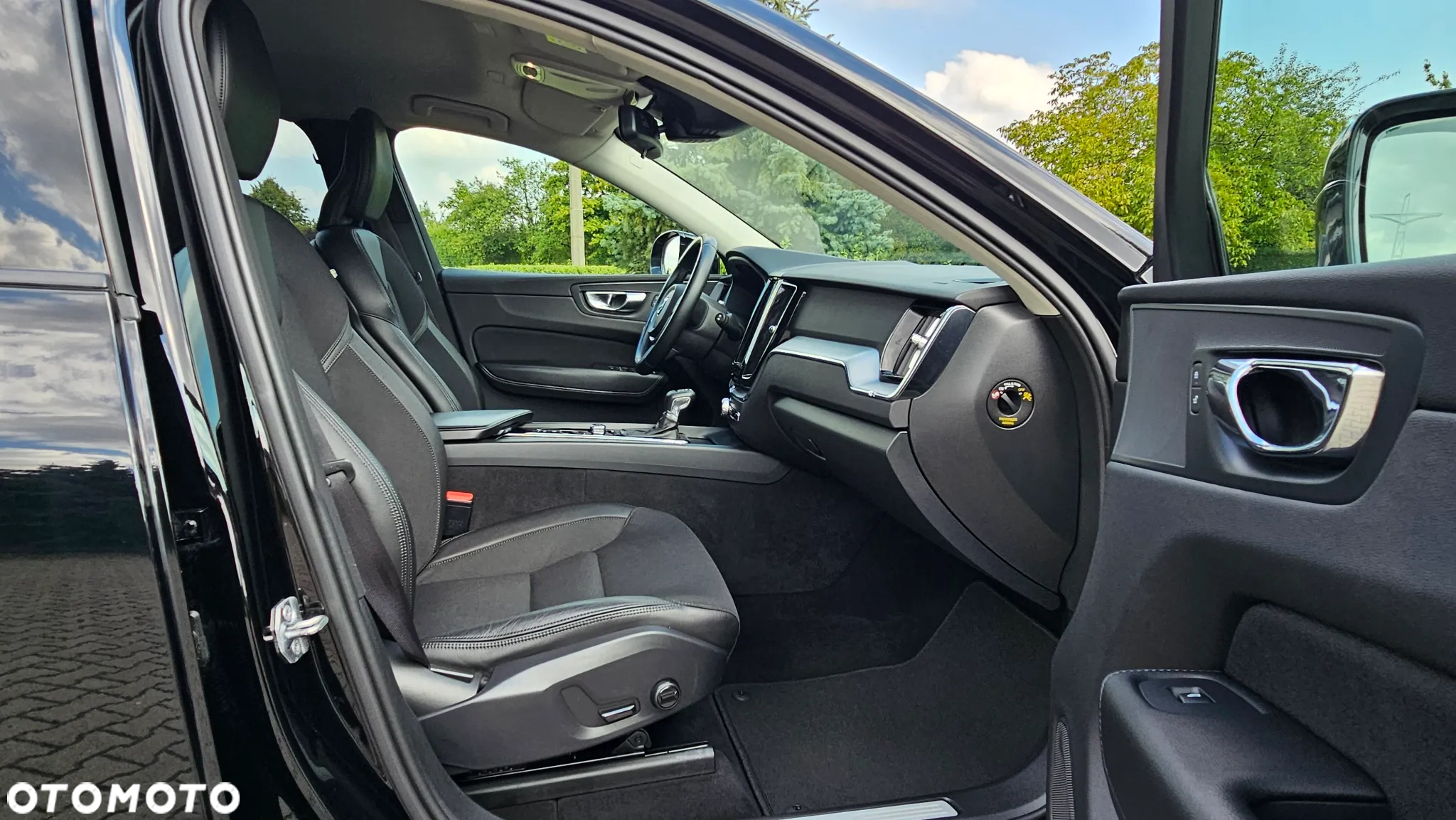 Volvo XC 60 D4 AWD Inscription - 35