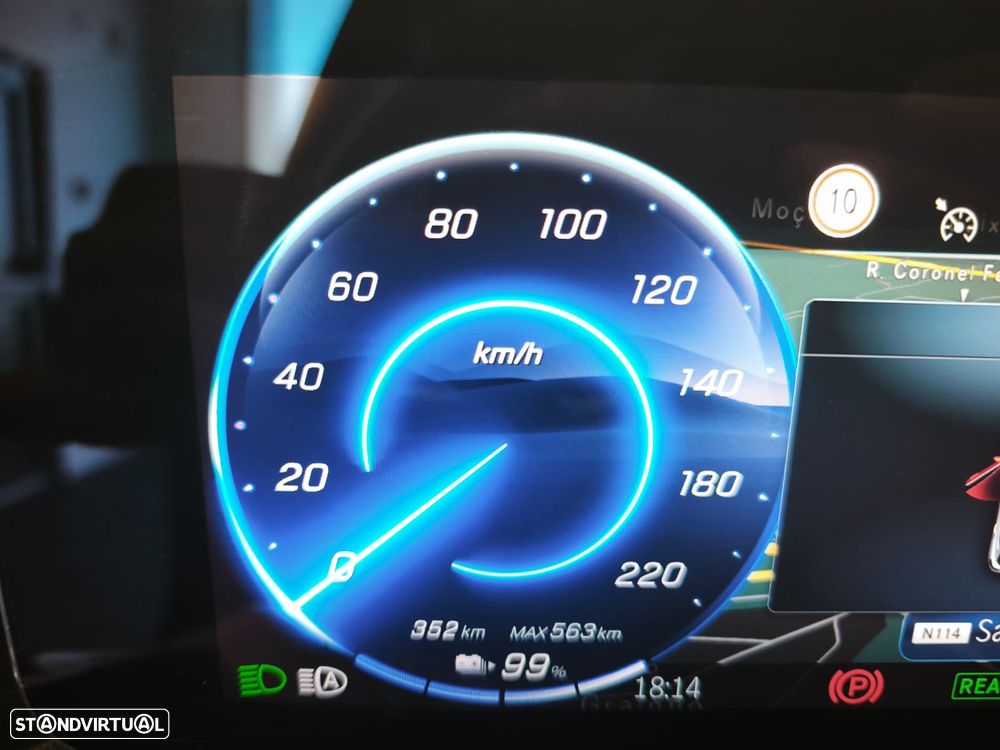 Mercedes-Benz EQA 250+ Progressive - 34