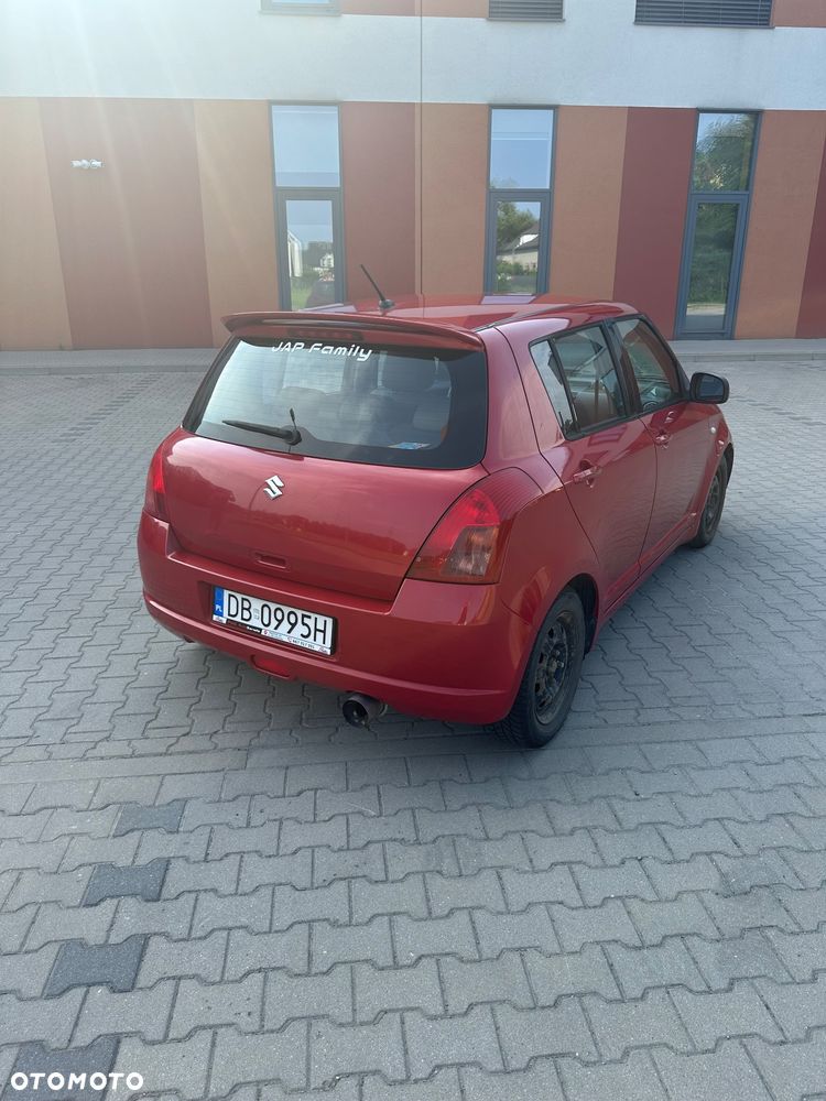 Suzuki Swift - 8