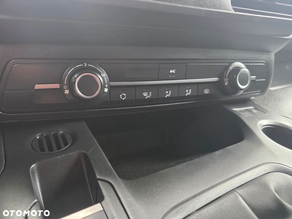 Peugeot Partner - 21