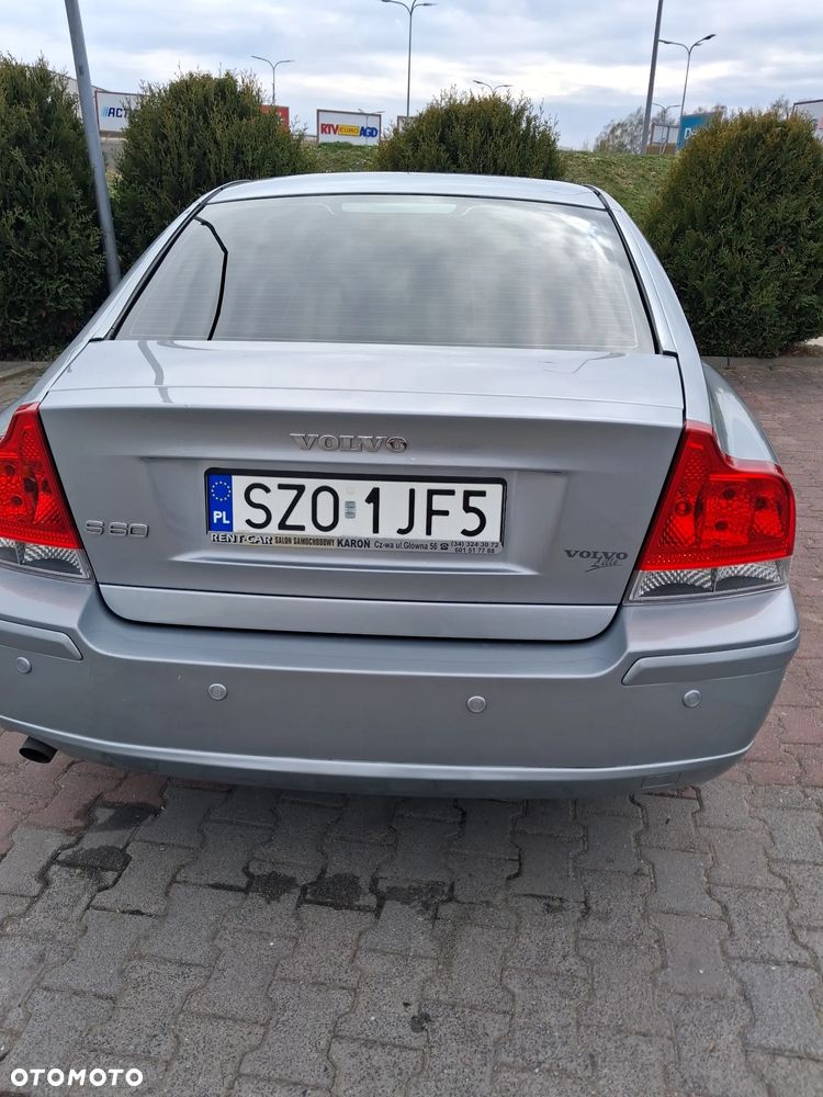Volvo S60 - 1