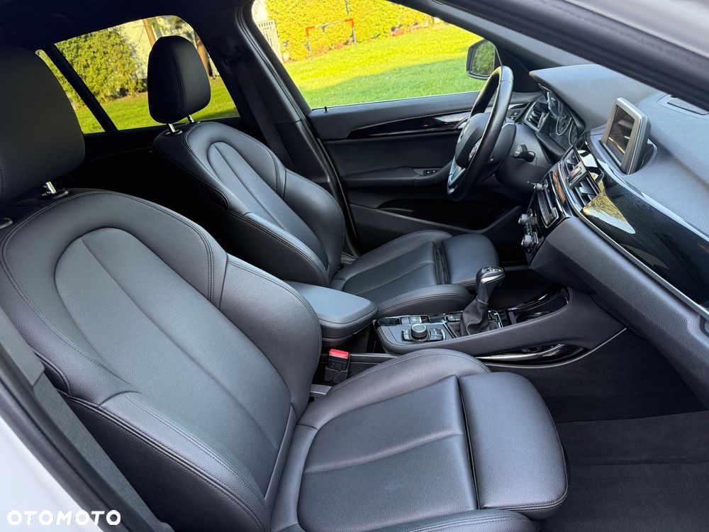 BMW X1 xDrive25i Advantage sport - 22