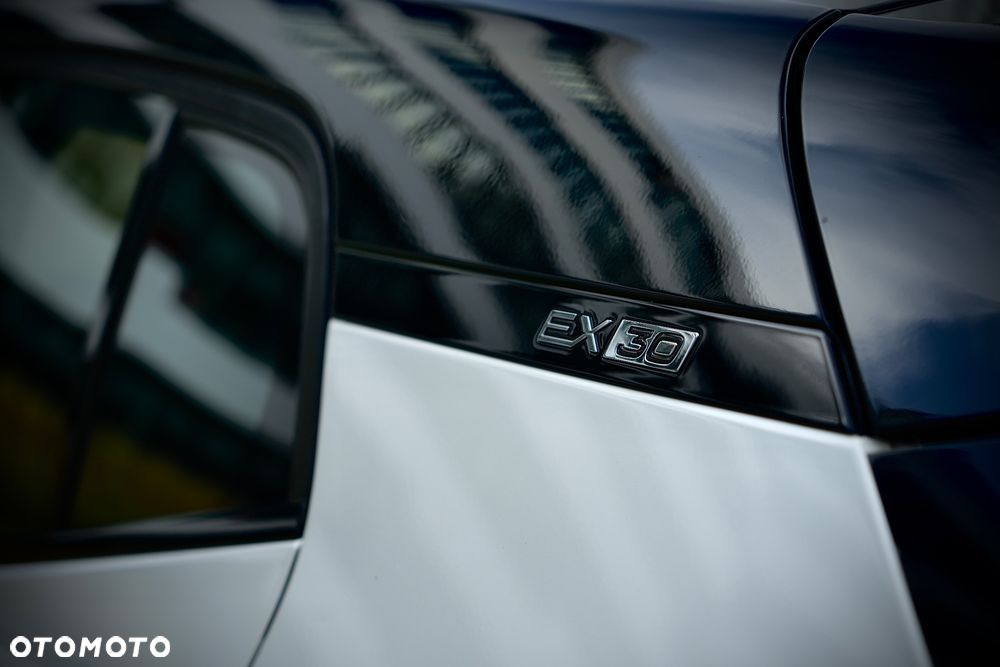 Volvo EX30 69kWh Twin Motor Ultra - 7