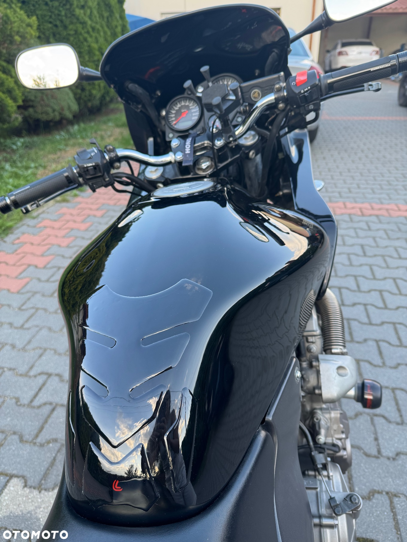 Honda Hornet - 4