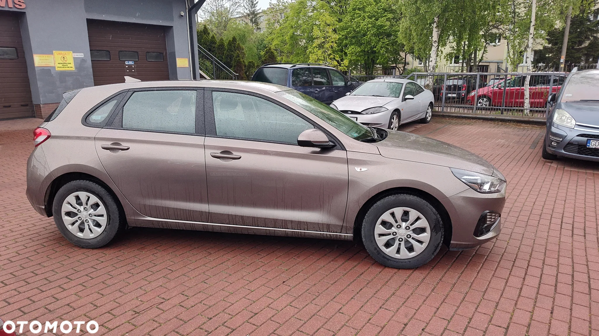 Hyundai i30 1.5 DPI Classic + - 5