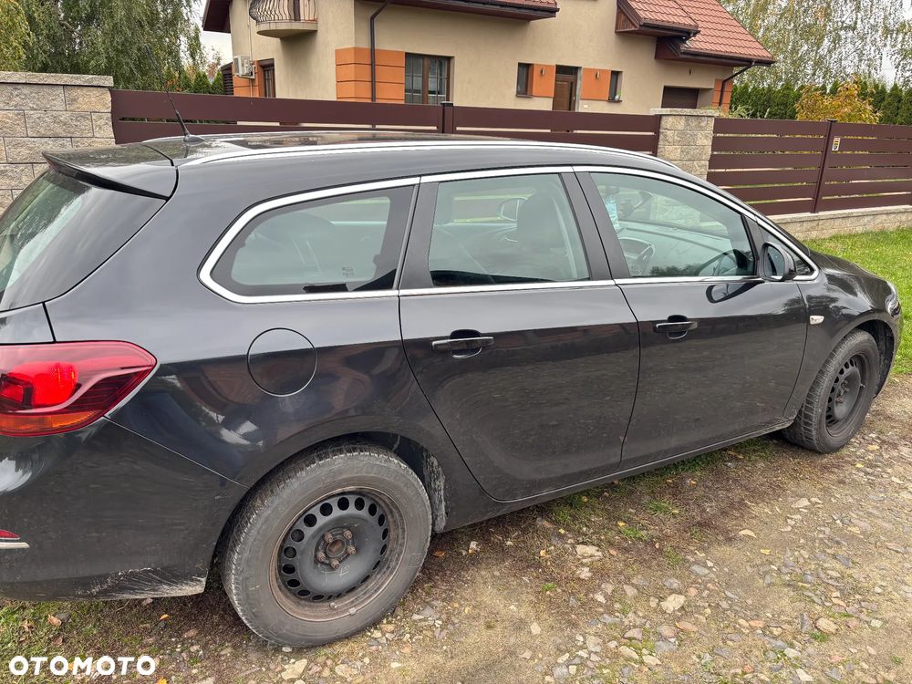 Opel Astra IV 1.4 T Sport - 3