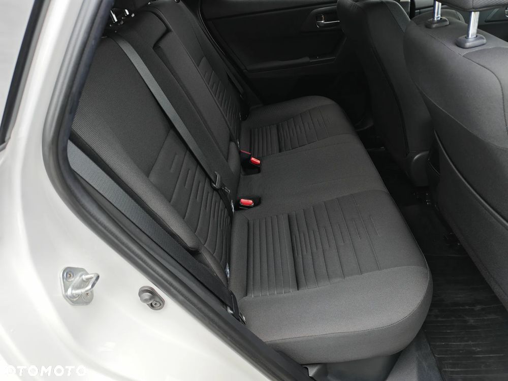 Toyota Auris - 33