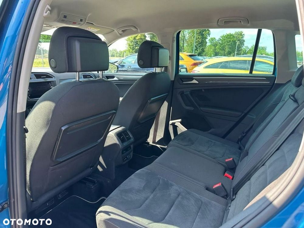 Volkswagen Tiguan - 10