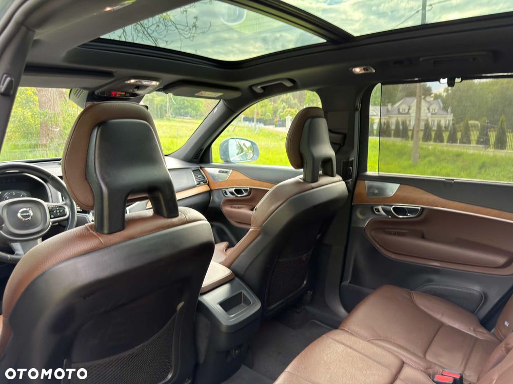 Volvo XC 90 - 10