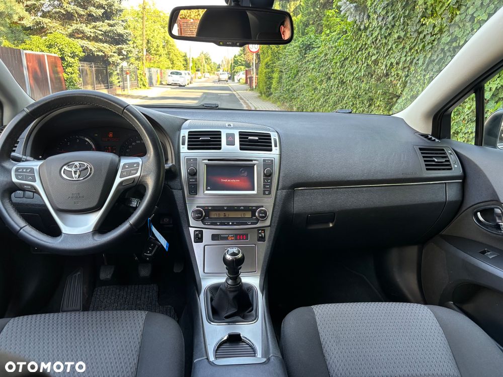 Toyota Avensis 2.0 D-4D Comfort - 26