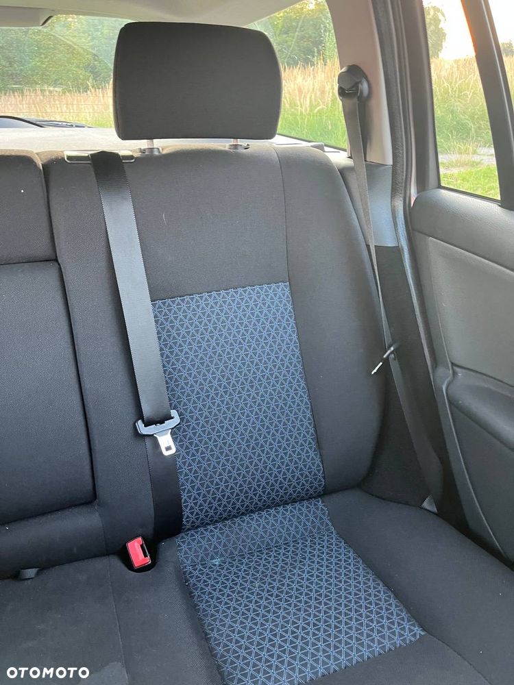 Ford Mondeo - 18