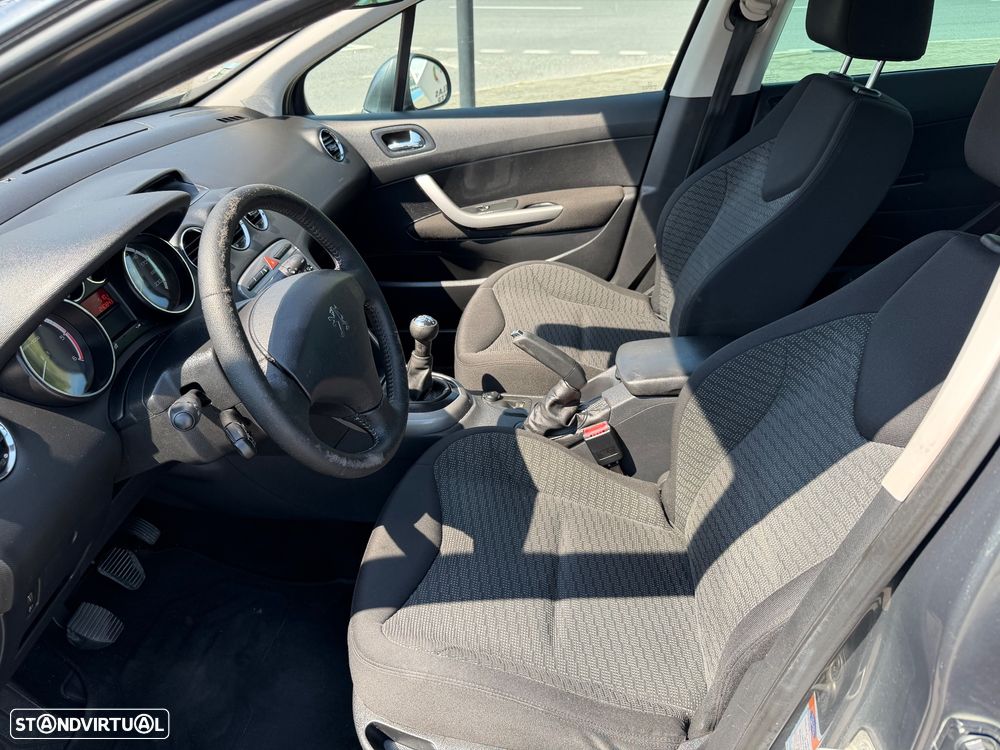 Peugeot 308 SW 1.6 HDi Executive - 22