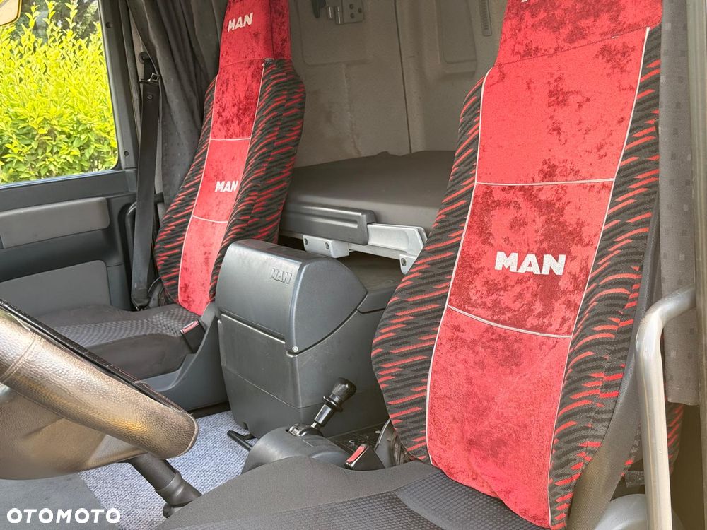 MAN TGL 8.210 - 2