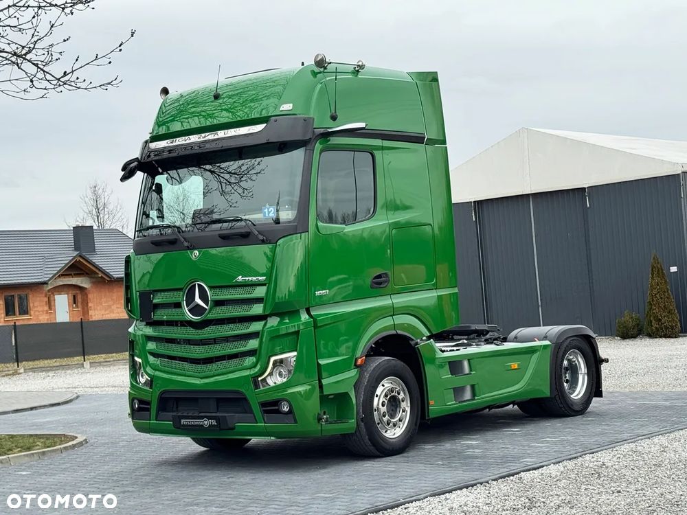 Mercedes-Benz ACTROS 1851 GIGA SPACE / ACC /SALONKA / NAVIGACJA / DWA ŁÓŻKA