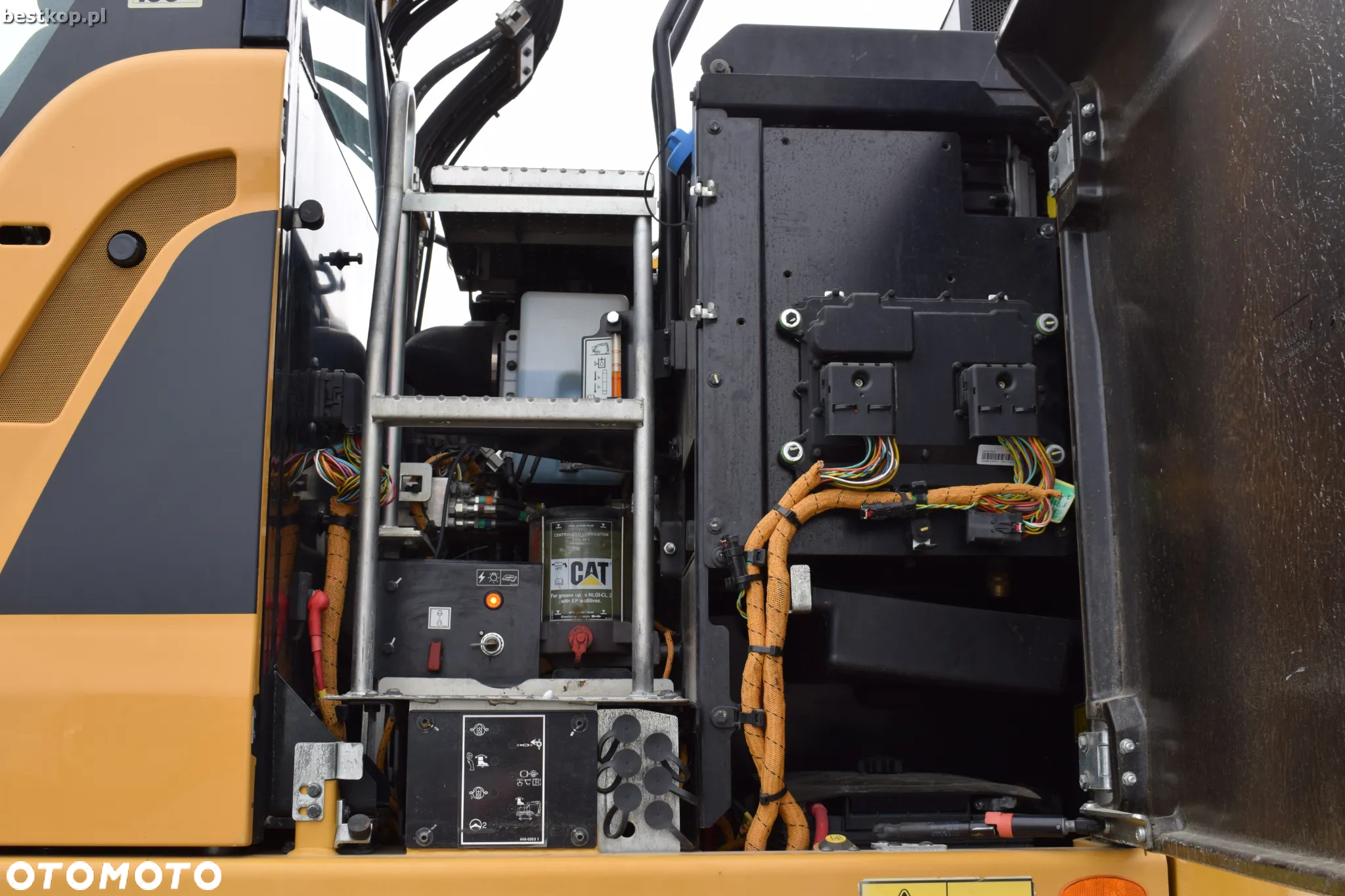 Caterpillar M315F - 36