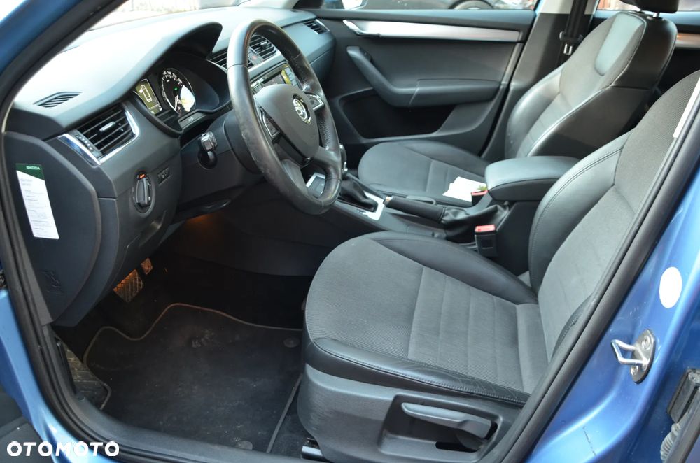 Skoda Octavia 1.6 TDI Elegance DSG - 12