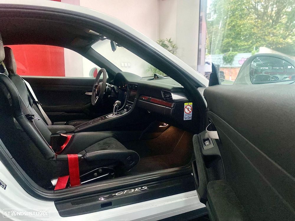 Porsche 911 (991) GT3 RS PDK - 32
