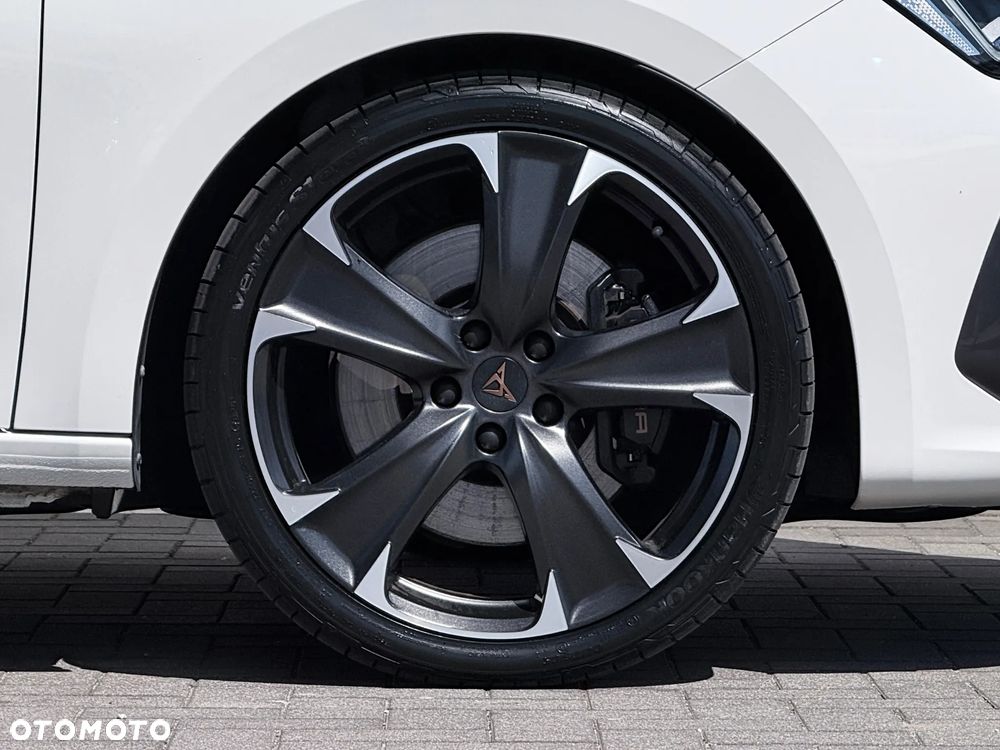 Cupra Leon 2.0 TSI DSG VZ - 8